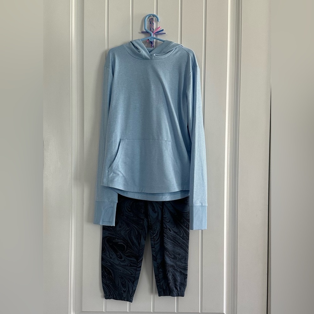 Athleta girl jogger set